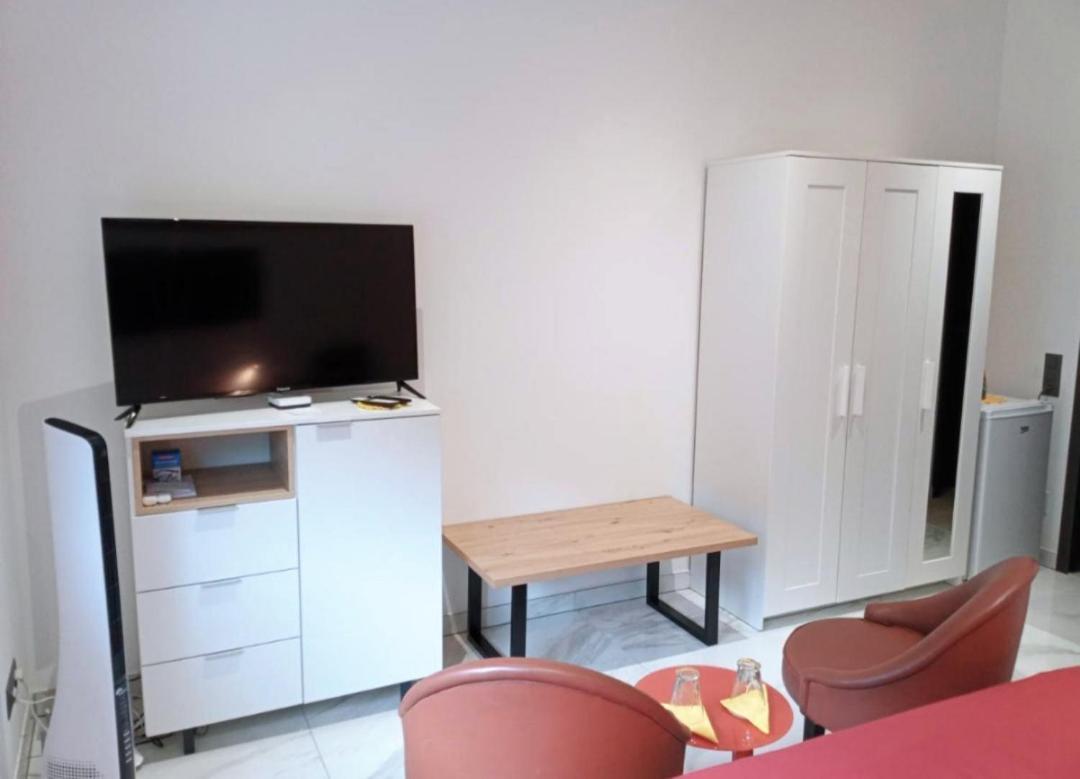 Hotel I Viaggi Del Lea Cadenazzo Zewnętrze zdjęcie