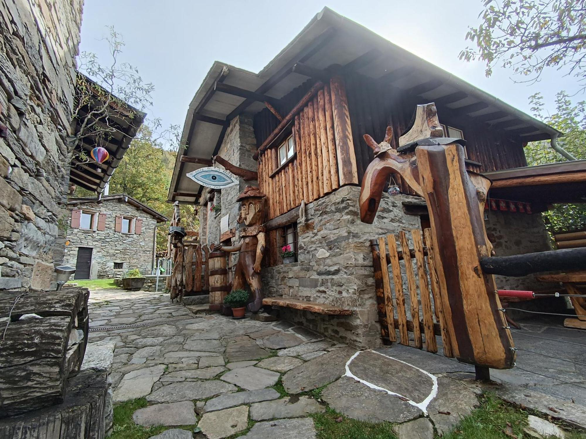 Hotel I Viaggi Del Lea Cadenazzo Zewnętrze zdjęcie